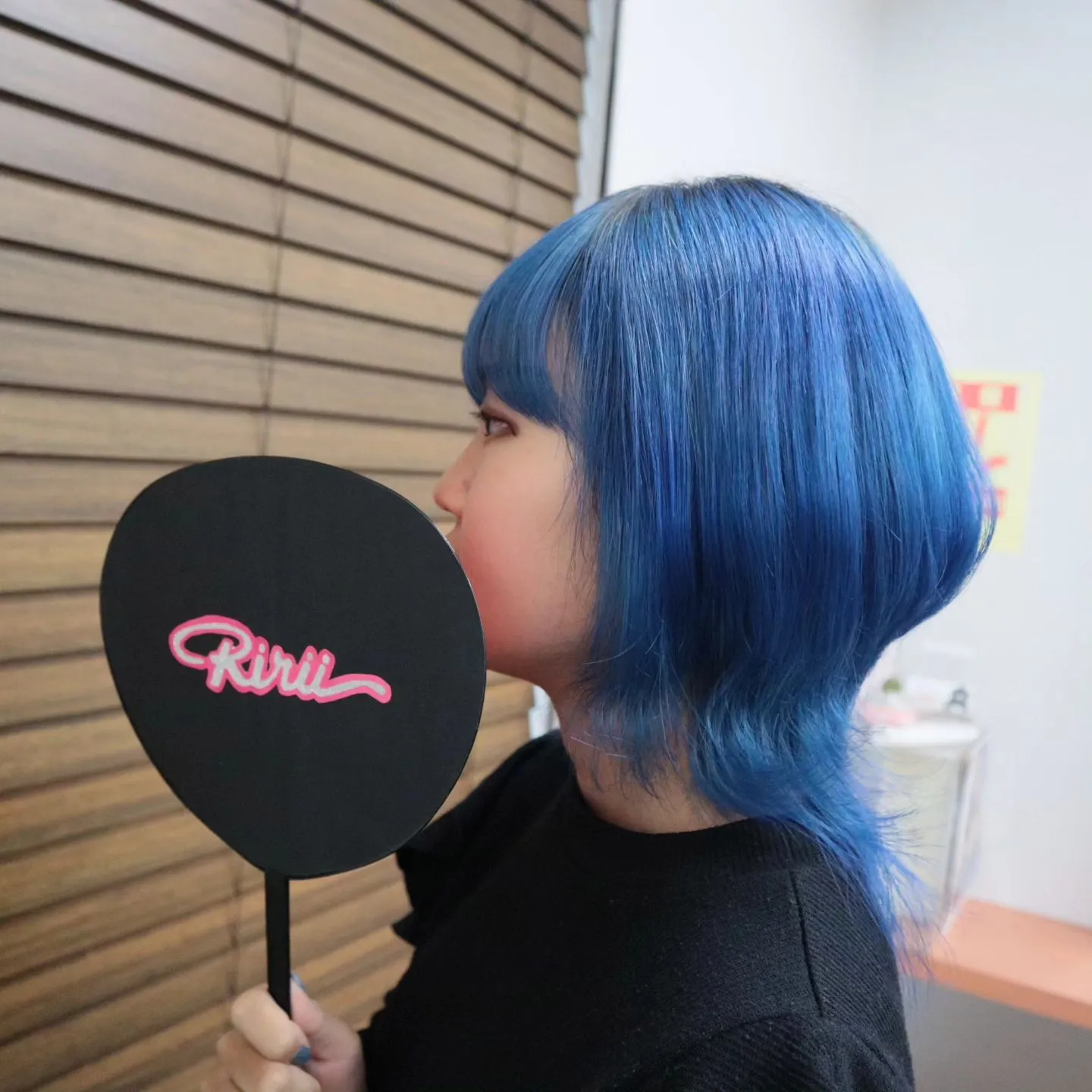 MANICPANICで、ブルーグラデーション＆髪質改善トリー...