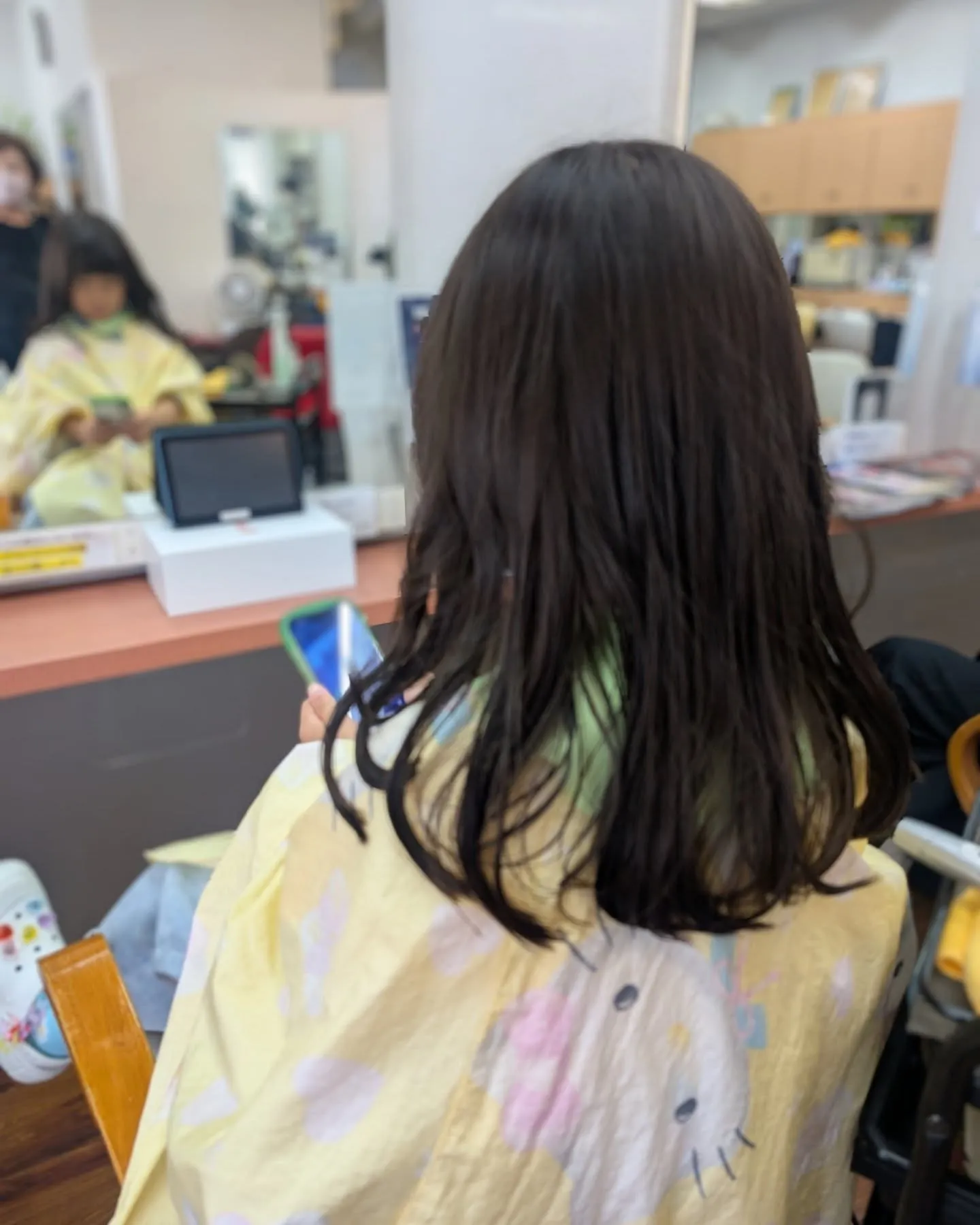 父娘子3名で安心の来店ファミリーキッズカット。