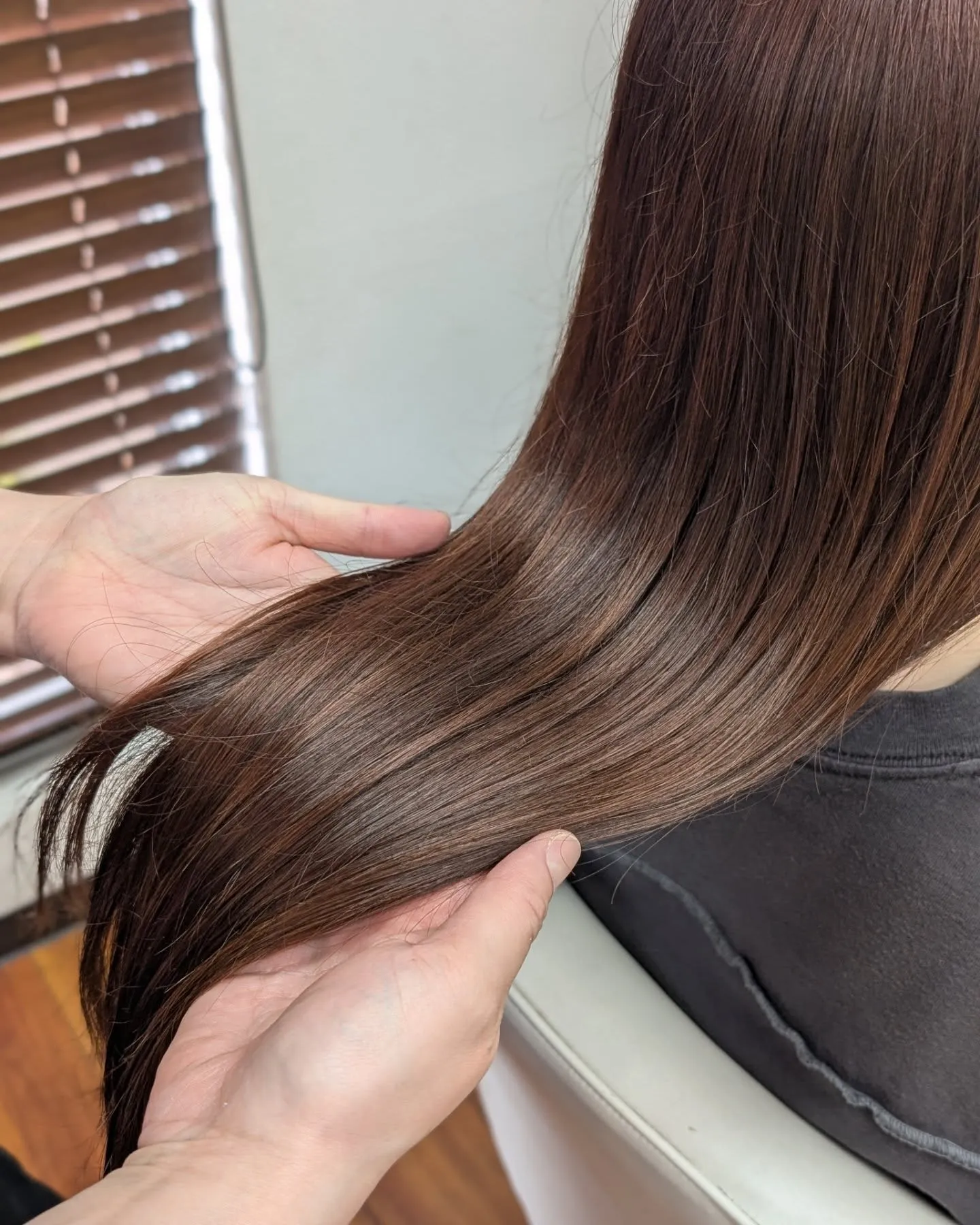 憧れの髪質改善は、リリー美容室で叶います。