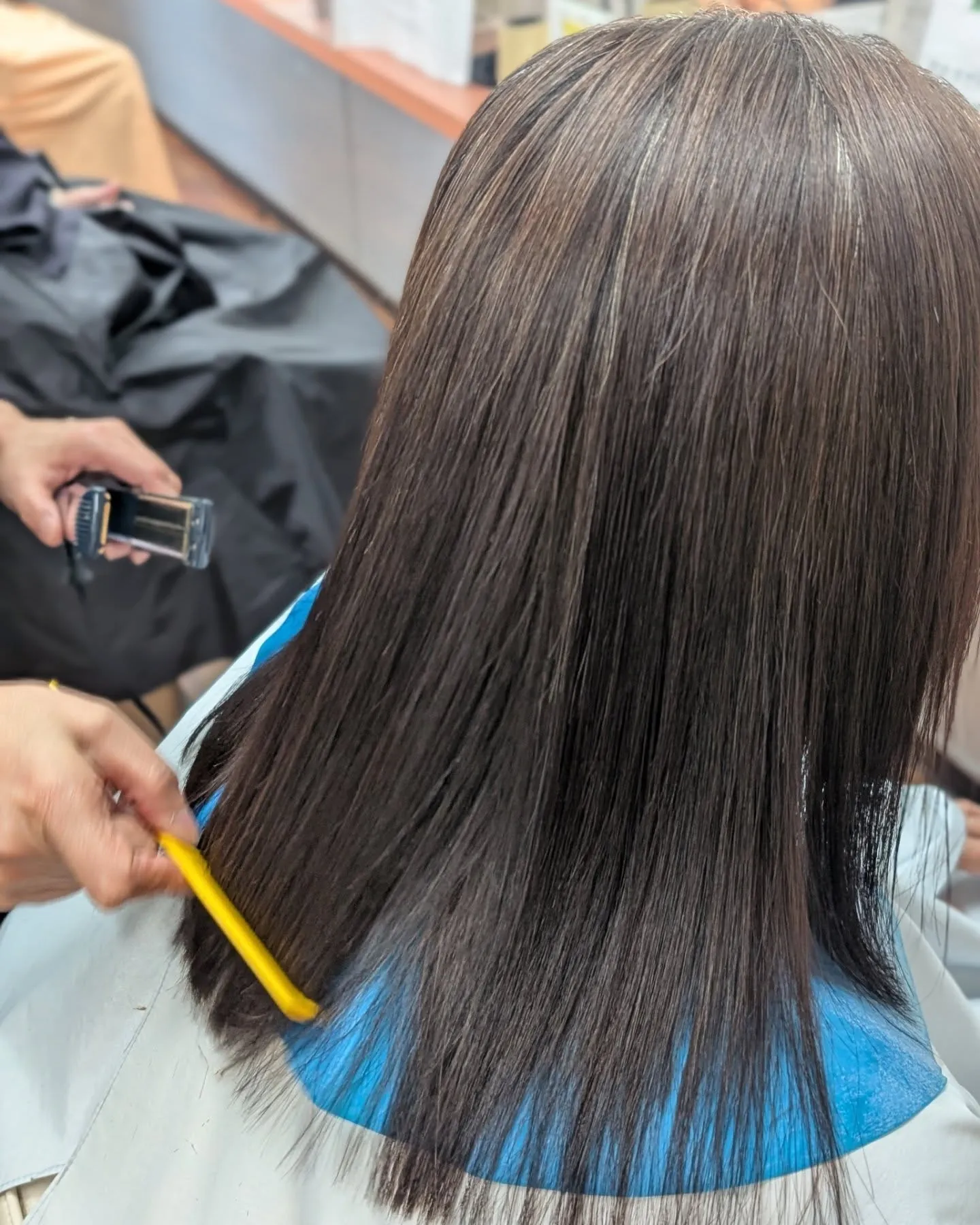 名古屋市、本格的に梅雨到来ぜひ縮毛矯正をしましょう。