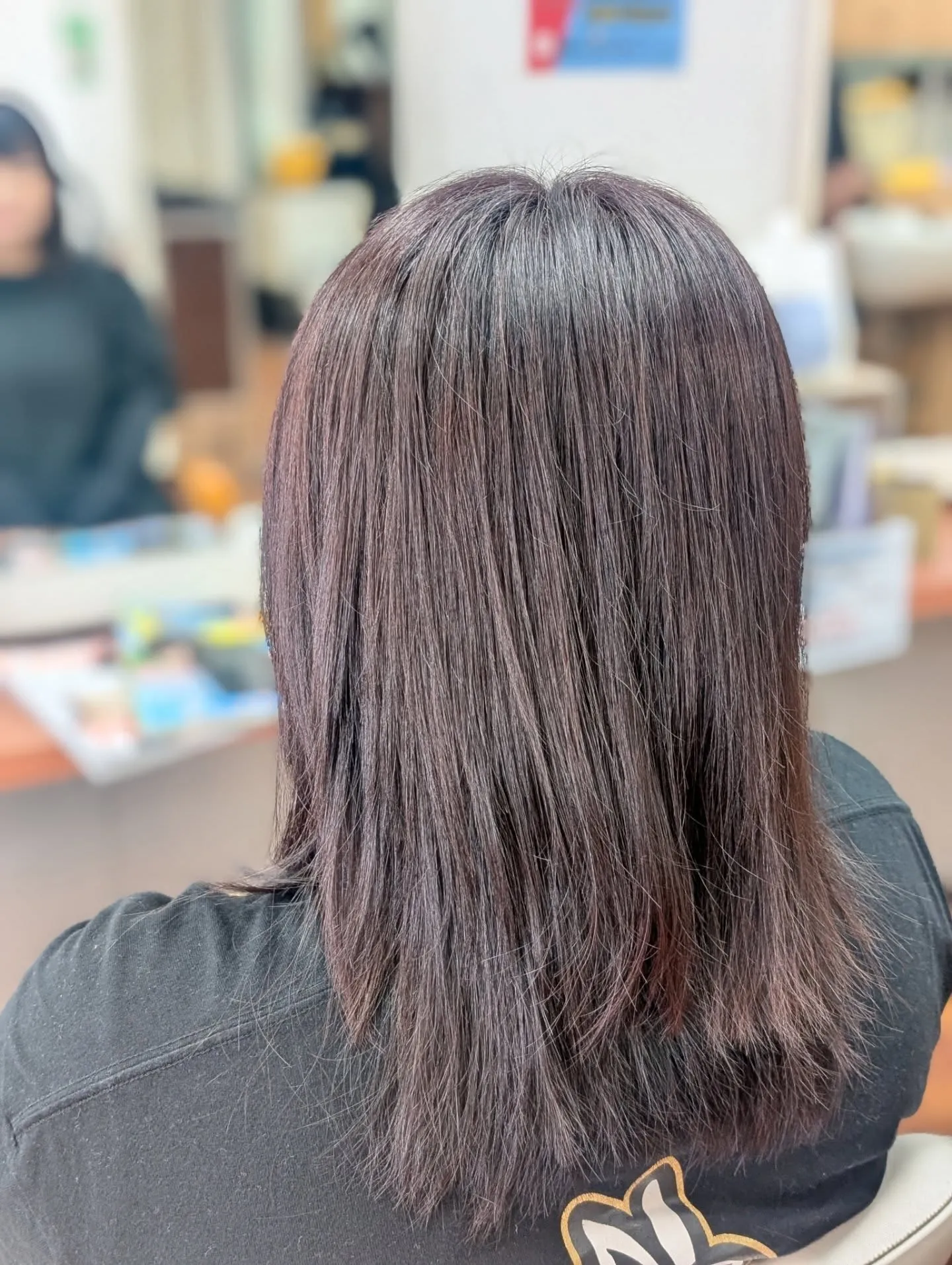 アイリスヘアカラーで、夏の白髪ケアとスタイルチェンジを楽しみ...