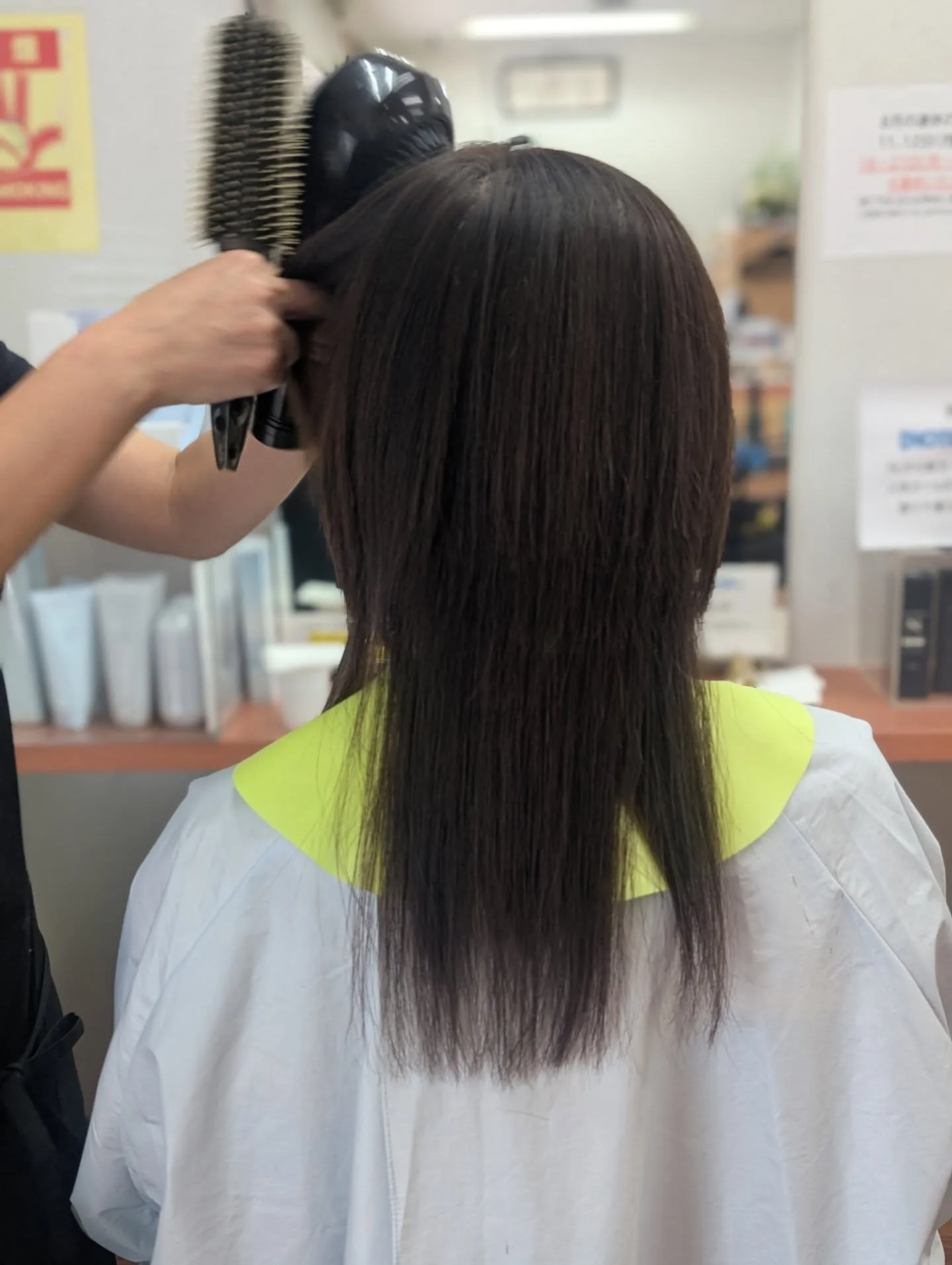 夏の輝きターコイズ色の縮毛矯正＆髪質改善トリートメント