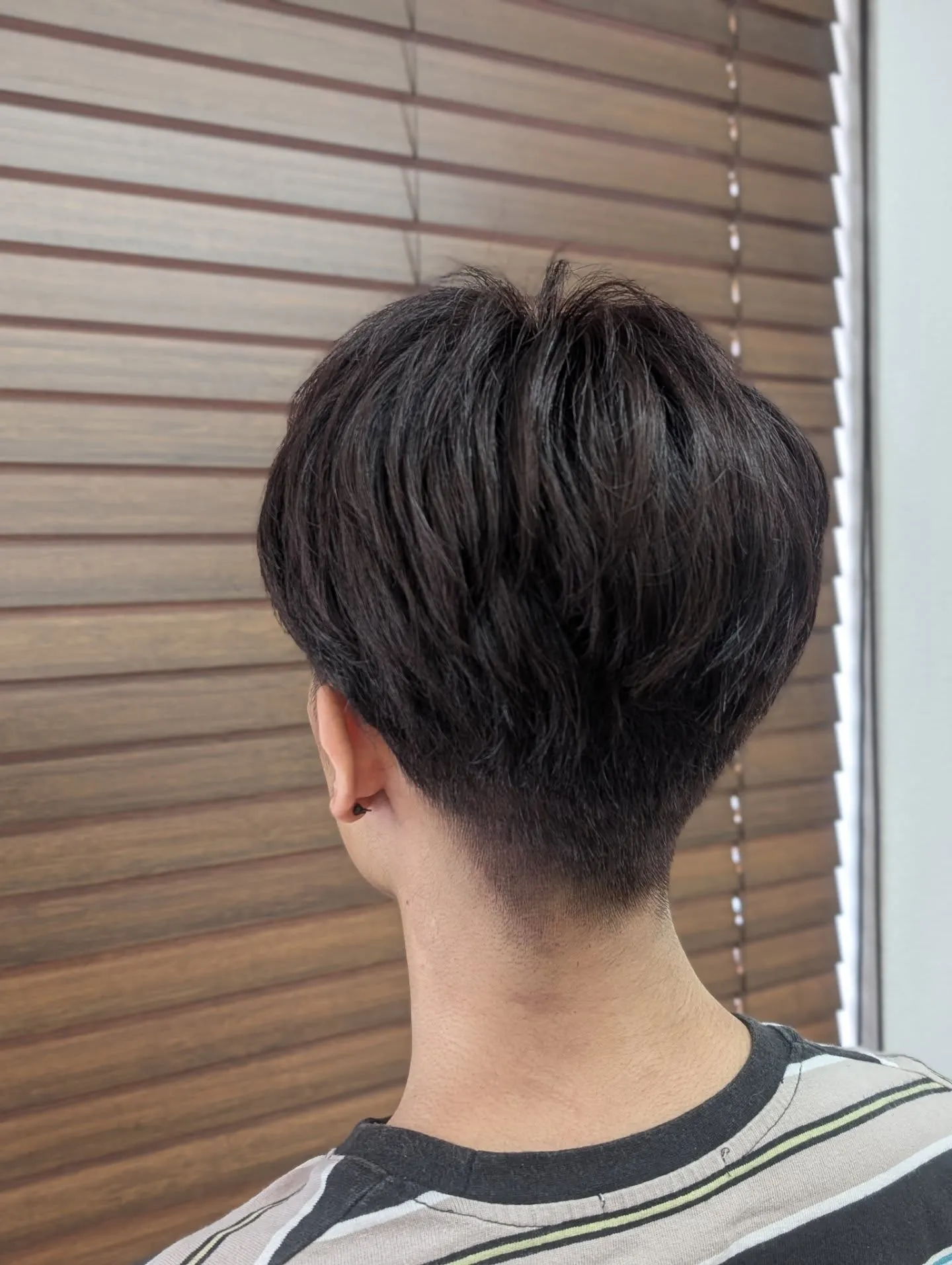 メンズヘアに差をつけるなら「赤色系カラー」で決まり。