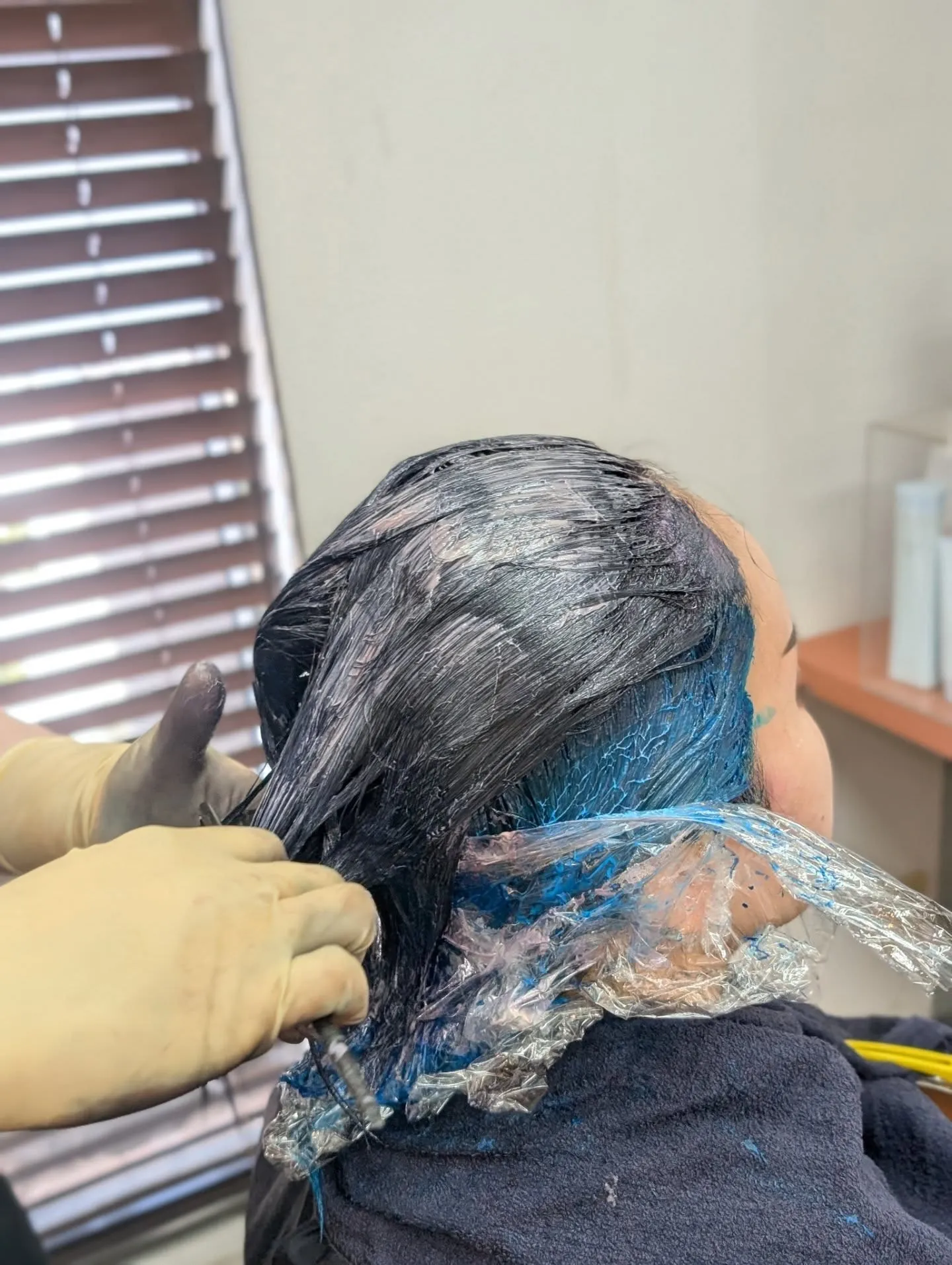 おしゃれなウルフカットと、