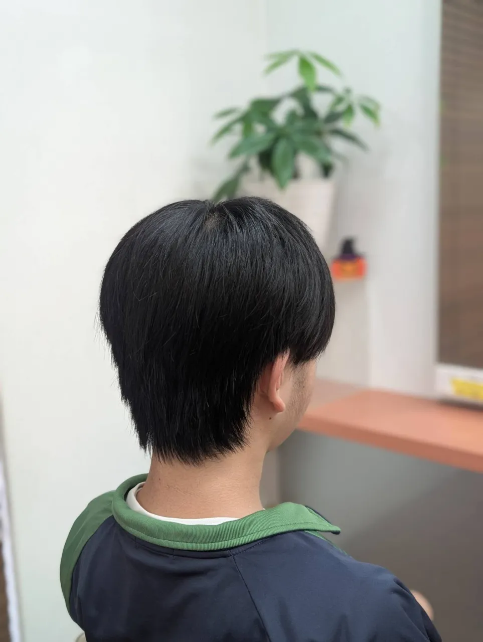 【高校生メンズカットもお任せください!】